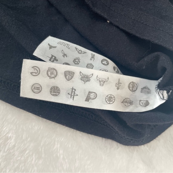 NBA Chicago Bulls black red mesh cropped boxy tshirt sz Medium #66 basketball - Picture 6 of 8